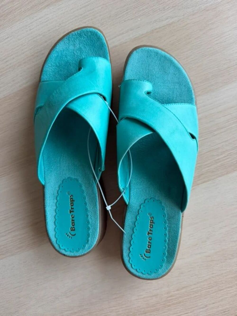 Bare Traps Osage Turquoise Leather Crisscross Slide Sandals 11 Wide Comfort